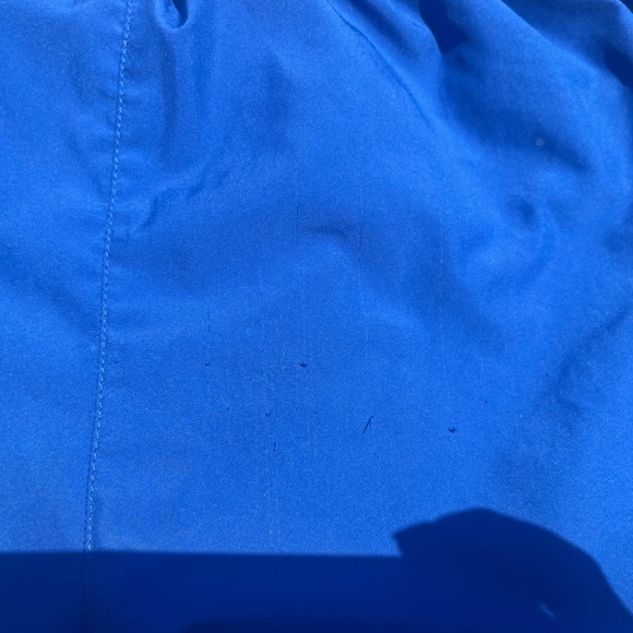 Royal blue Nike shorts - Picture 2 of 5